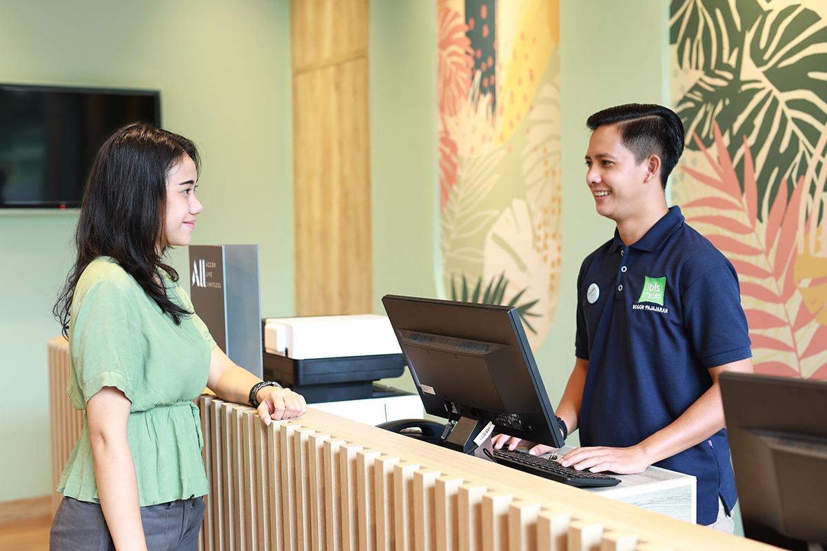 Hotel Ibis Styles Bogor Pajajaran Exterior foto